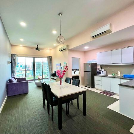 Capital O 90987 The Loft Residences Homestay @ Imago Shopping Mall 2 Kampong Sembulan Экстерьер фото