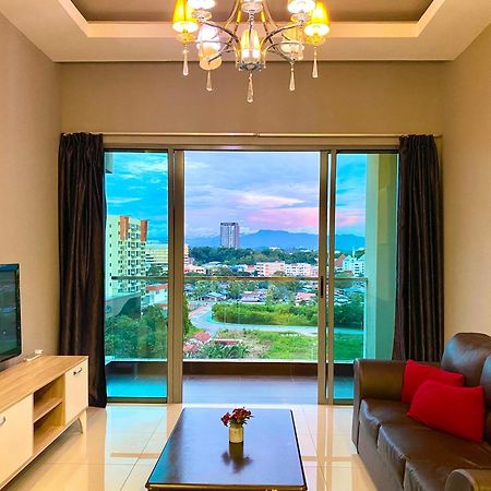 Capital O 90987 The Loft Residences Homestay @ Imago Shopping Mall 2 Kampong Sembulan Экстерьер фото