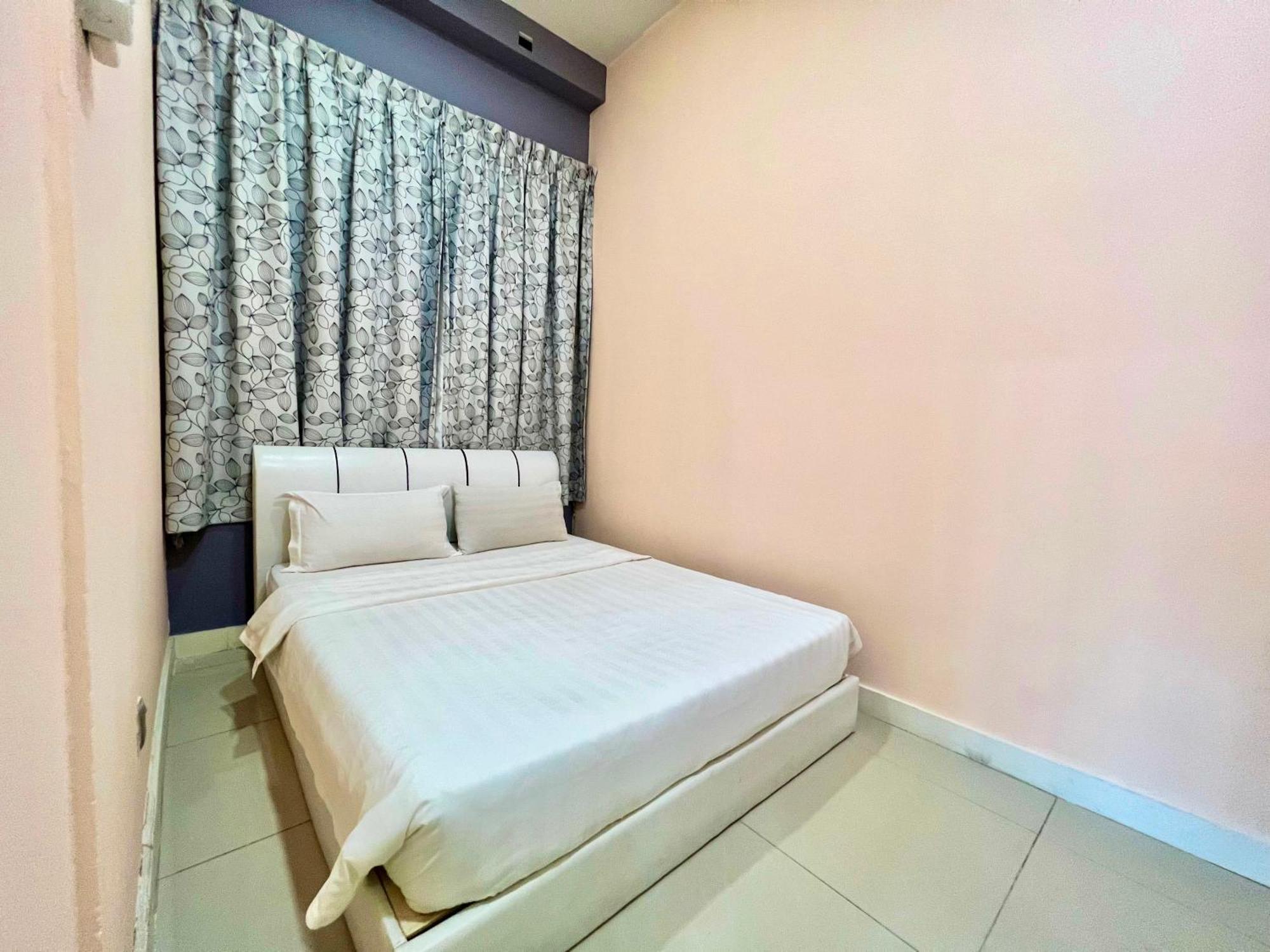 Capital O 90987 The Loft Residences Homestay @ Imago Shopping Mall 2 Kampong Sembulan Экстерьер фото